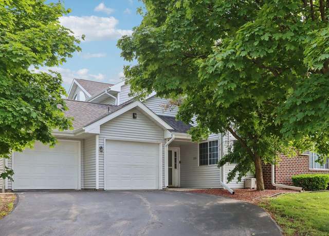 Property at 735 Cherokee Path, Lake Mills, WI 53551, 2 beds, 2 baths