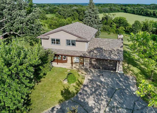 Property at W309S8296 County Road I, Mukwonago, WI 53149, 3 beds, 2.5 baths