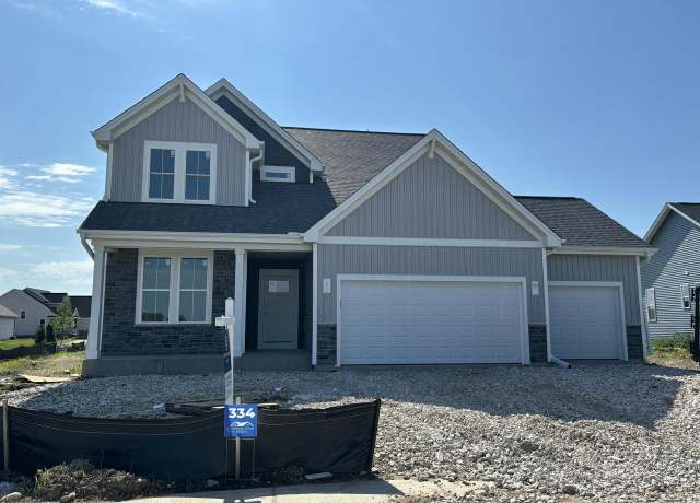 Property at 1690 Whalen Dr, Oconomowoc, WI 53066, 4 beds, 2.5 baths