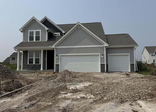 Property at 1690 Whalen Dr, Oconomowoc, WI 53066, 4 beds, 2.5 baths