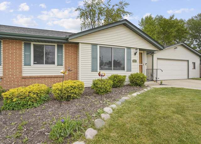 Property at 1671 Madison Rd, Kenosha, WI 53140, 3 beds, 1 bath