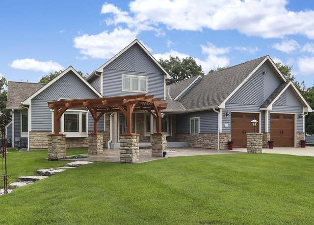Property at 39740 Bloomfield Rd, Burlington, WI 53105, 4 beds, 4 baths