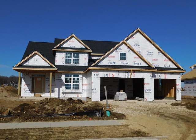 Property at 221 Candleberry Ln, Grafton, WI 53024, 4 beds, 2.5 baths