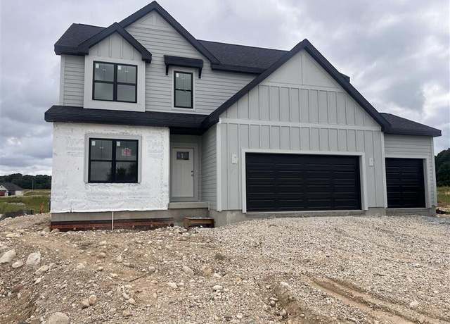 Property at 2491 Boulder Dr, Slinger, WI 53086, 4 beds, 2.5 baths