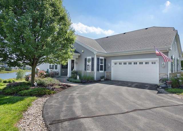 Property at N54W35393 Coastal Ave, Oconomowoc, WI 53066, 3 beds, 3 baths