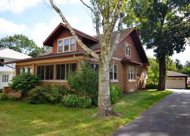 Property at 143 N Franklin St, Whitewater, WI 53190, 4 beds, 2.5 baths