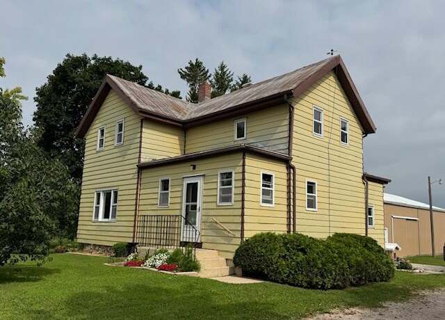 Property at W2384 County Road Hh, New Holstein, WI 53061, 5 beds, 1 bath