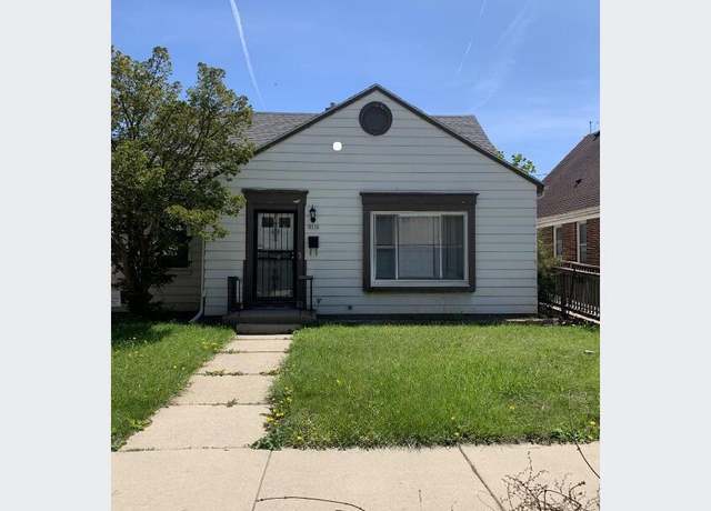 Property at 3714 N 40th St, Milwaukee, WI 53216, 3 beds, 1.5 baths