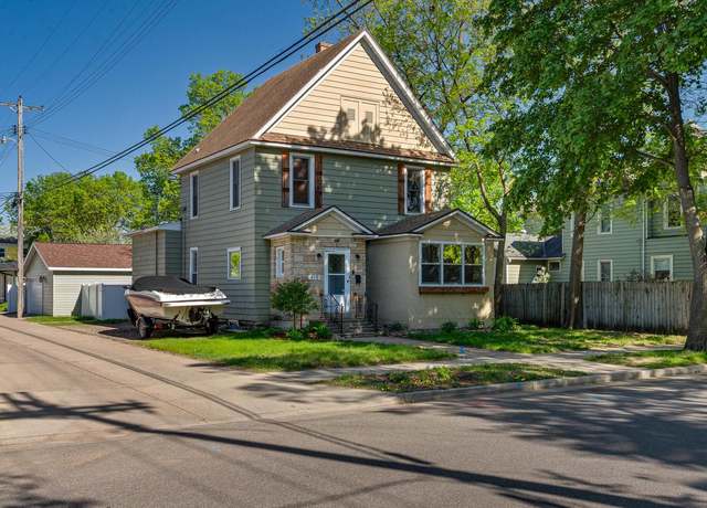 Property at 419 10th Street South St, La Crosse, WI 54601, 5 beds, 2 baths
