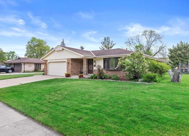 Property at 6084 S 18th St, Milwaukee, WI 53221, 3 beds, 2 baths