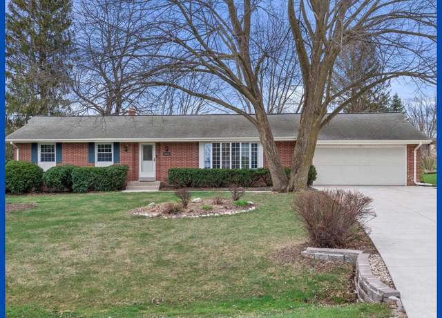 Property at W152N7010 Westwood Dr, Menomonee Falls, WI 53051, 3 beds, 2 baths