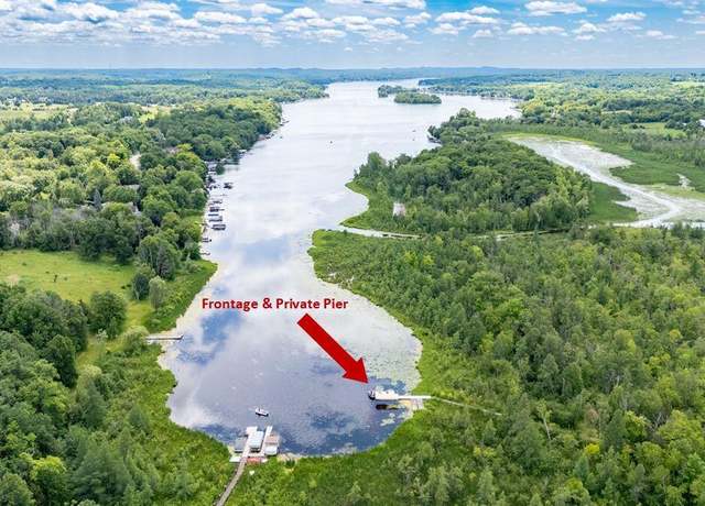 Property at 6215 Reisch Rd, West Bend, WI 53095, 4 beds, 3.5 baths