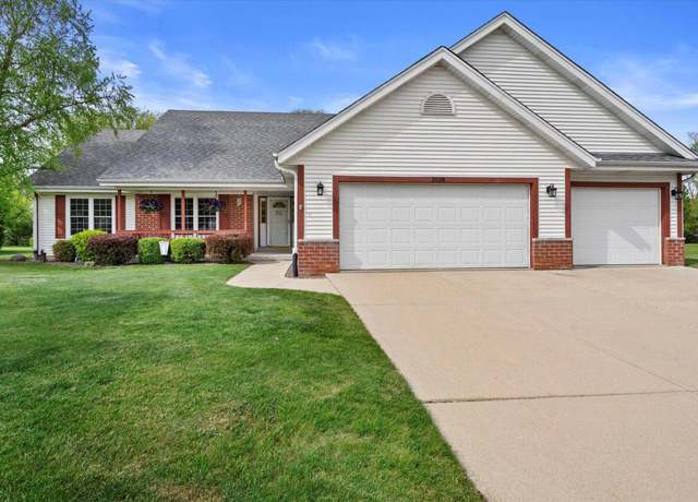 Property at 2038 W Hope Ln, Oak Creek, WI 53154, 4 beds, 2 baths