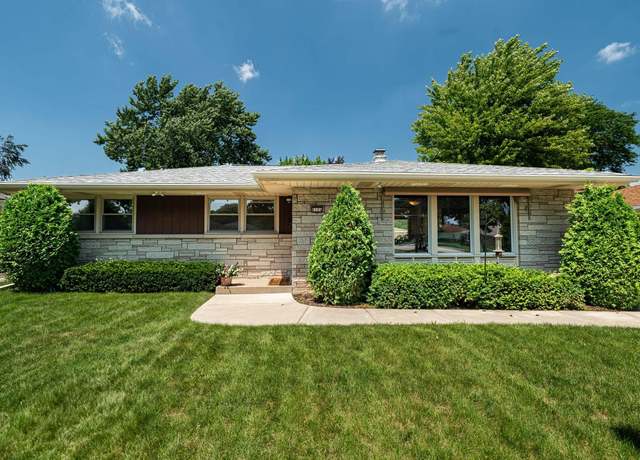 Property at 8104 W Burdick Ave, Milwaukee, WI 53219, 3 beds, 1.5 baths