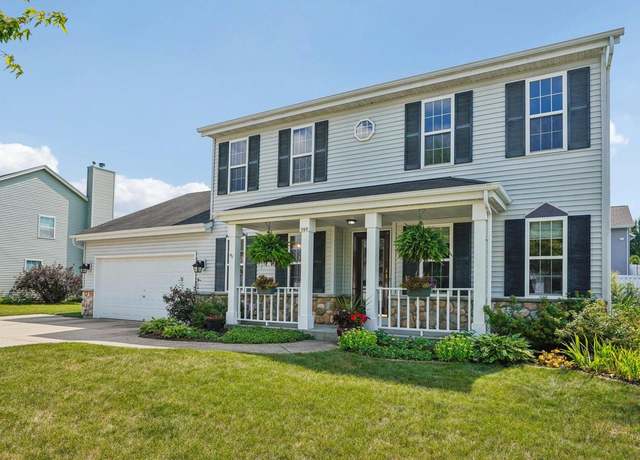 Property at 767 Aspen Dr, Hartford, WI 53027, 4 beds, 2.5 baths