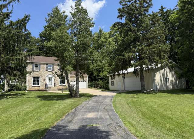 Property at 23702 W 7 Mile Rd, Muskego, WI 53150, 3 beds, 1.5 baths