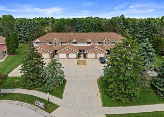 Property at 1507 Clarence Ct #5, West Bend, WI 53095, 2 beds, 1.5 baths