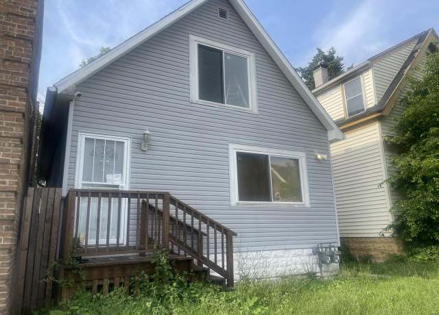 Property at 4018 W Burliegh St, Milwaukee, WI 53210, 3 beds, 1 bath