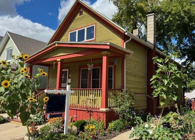 Property at 220 E Smith St, Milwaukee, WI 53207, 4 beds, 3 baths