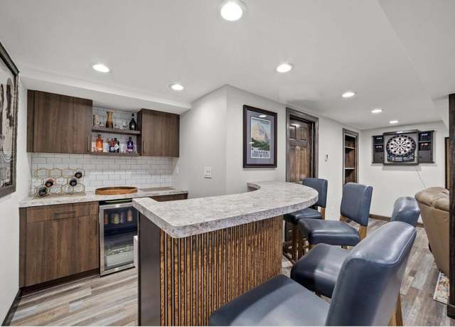 Property at W156N10876 Catskill Ln, Germantown, WI 53022, 3 beds, 2.5 baths
