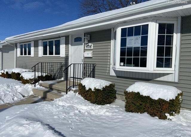 Property at 1716 Philippen St, Manitowoc, WI 54220, 3 beds, 1 bath