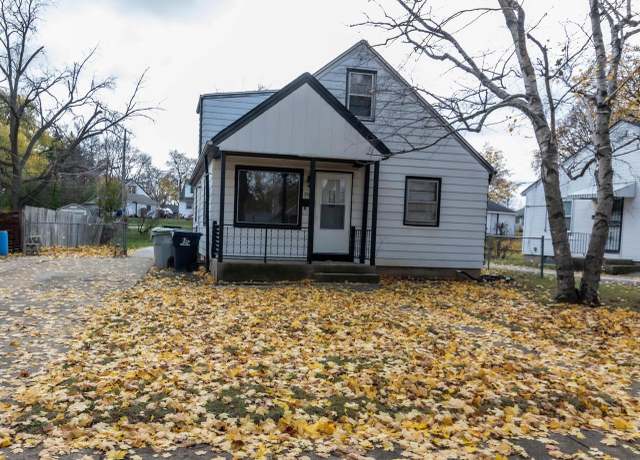 Property at 7715 W Palmetto Ave, Milwaukee, WI 53218, 3 beds, 2 baths
