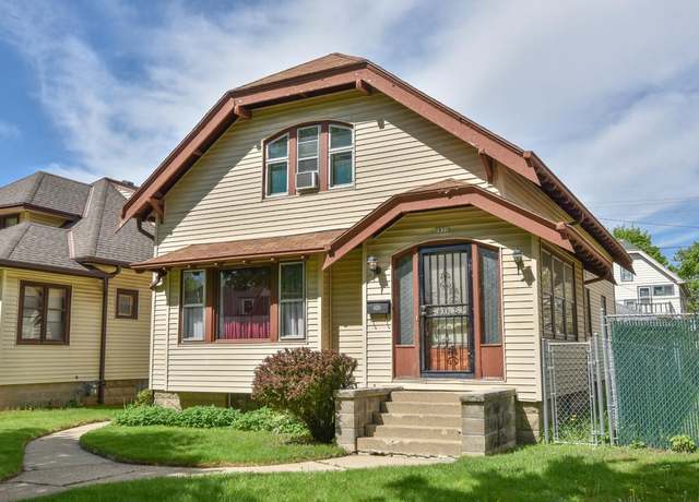 Property at 2831 N 46th St, Milwaukee, WI 53210, 5 beds, 2 baths