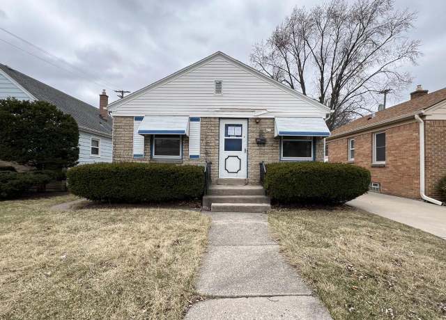 Property at 433 S 91st Pl, Milwaukee, WI 53214, 2 beds, 1 bath