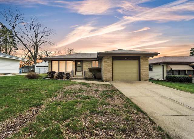 Property at 1329 Virginia St, Racine, WI 53405, 3 beds, 1.5 baths