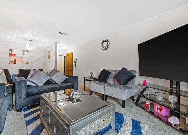 Property at 7911 S 68th St #102, Franklin, WI 53132, 2 beds, 2 baths