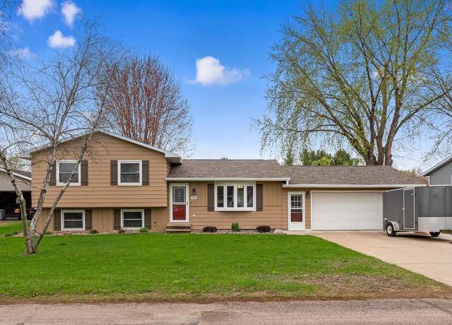 Property at 404 Mallard St, Rockland, WI 54653, 4 beds, 2 baths