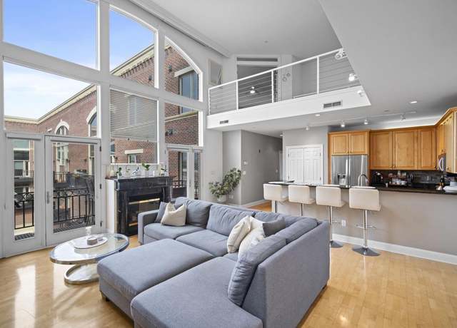 Property at 1515 N Van Buren St #512, Milwaukee, WI 53202, 2 beds, 2 baths