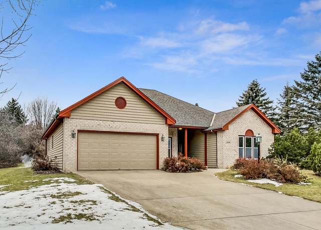 Property at 4600 Weatherwood Dr, Mount Pleasant, WI 53403, 3 beds, 3 baths