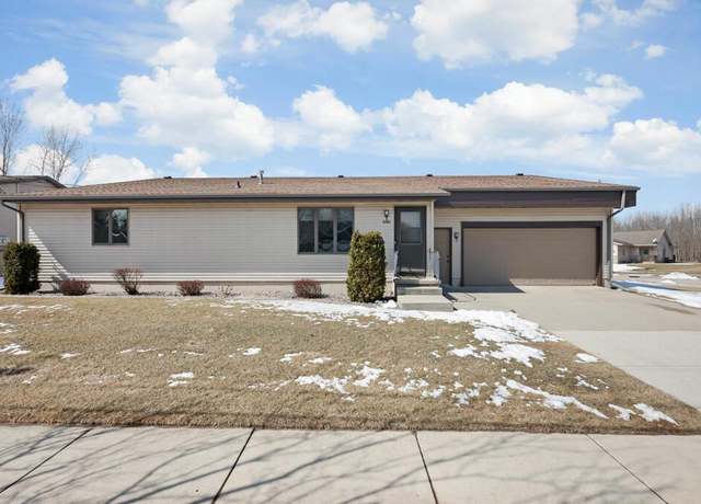 Property at 2322 Paul Rd, Manitowoc, WI 54220, 2 beds, 2 baths