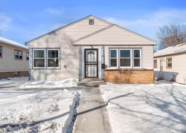Property at 4561 N 74th St, Milwaukee, WI 53218, 3 beds, 1 bath
