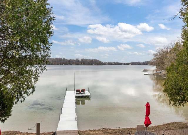 Property at 704 Fromm Ln, Elkhart Lake, WI 53020, 4 beds, 5 baths
