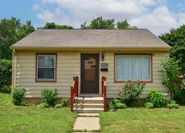 Property at 7800 W Palmetto Ave, Milwaukee, WI 53218, 3 beds, 2 baths