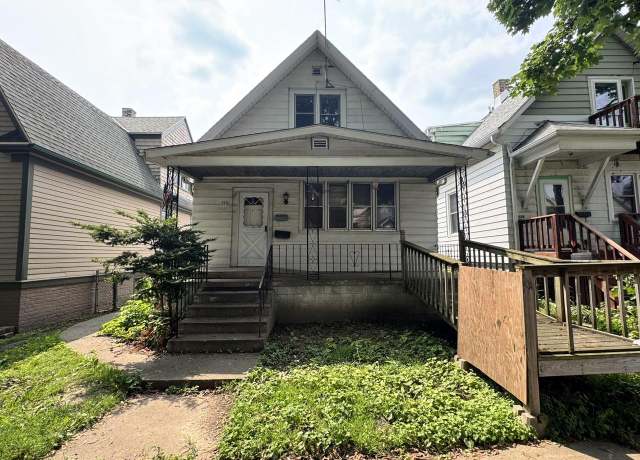 Property at 319 N 41st St, Milwaukee, WI 53208, 4 beds, 1 bath