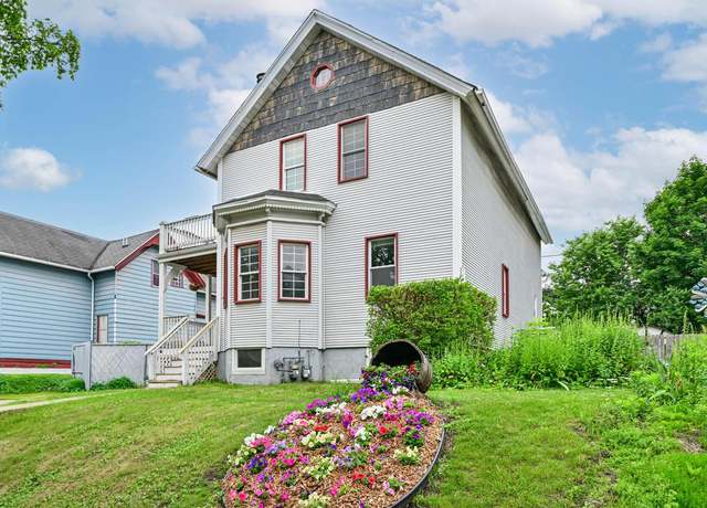 Property at 2225 S Woodward St #2227, Milwaukee, WI 53207, 4 beds, 2 baths