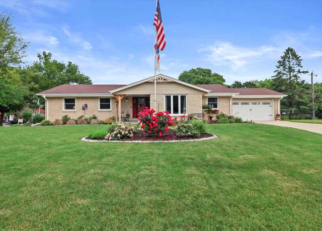 Property at 12128 W Euclid Ave, West Allis, WI 53227, 3 beds, 2 baths