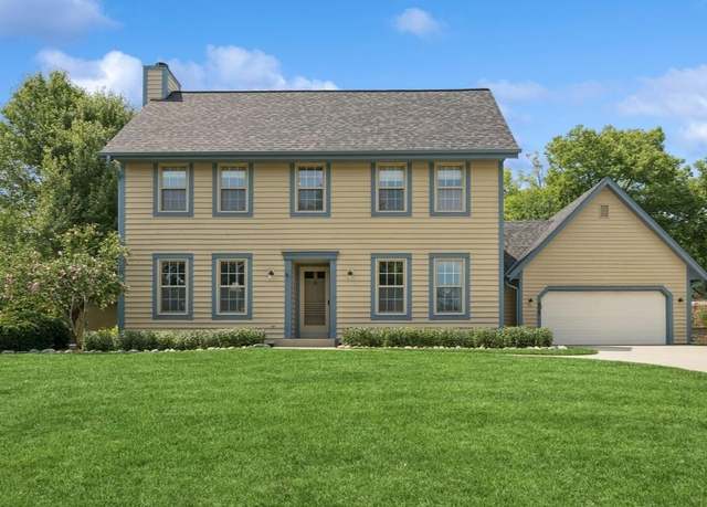 Property at 7967 S 67th St, Franklin, WI 53132, 3 beds, 2.5 baths