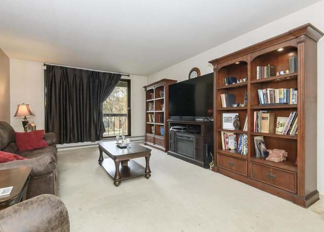 Property at 4215 N 100th St #220, Milwaukee, WI 53222, 2 beds, 2 baths