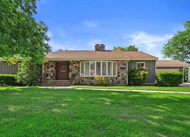 Property at 705 Shu Lar Ln, Clinton, WI 53525, 3 beds, 2.5 baths