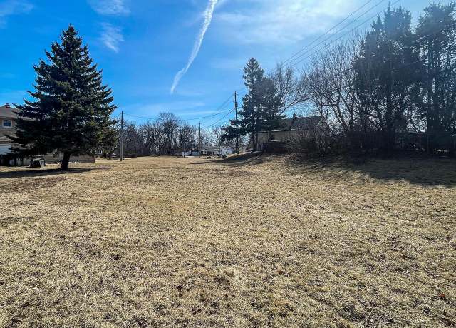Property at 1921 E Bolivar Ave, Saint Francis, WI 53235