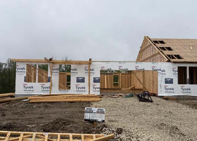 Property at N162W21828 Poppy Rd, Jackson, WI 53037, 3 beds, 2 baths