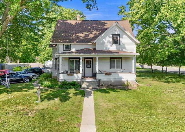 Property at 107 S 1st St, Cedar Grove, WI 53013, 4 beds, 2 baths