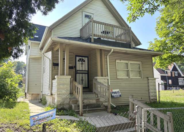 Property at 2555 N 16th St, Milwaukee, WI 53206, 4 beds, 2 baths