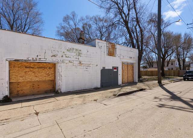 Property at 6315 13th Ave, Kenosha, WI 53143