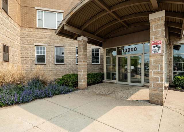 Property at 10900 W Bluemound Rd #309, Wauwatosa, WI 53226, 2 beds, 2 baths