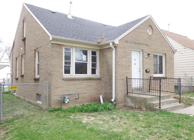 Property at 3728 N 37th St, Milwaukee, WI 53216, 3 beds, 1 bath